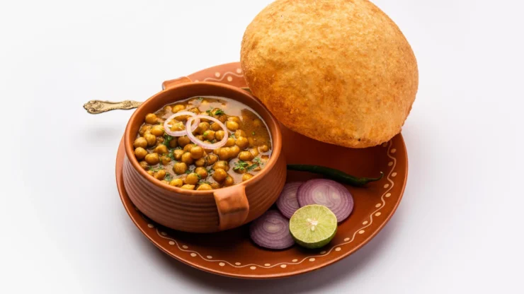 https://www.vecteezy.com/photo/15933288-chole-bhature-is-a-north-indian-food-dish-a-combination-of-chana-masala-and-bhatura-or-puri